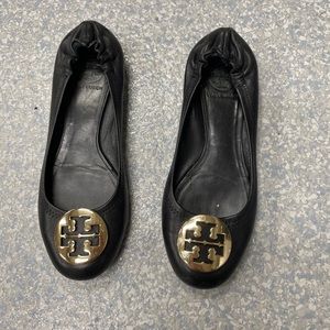 Tory Burch Reva Flats sz. 8 black leather GHW